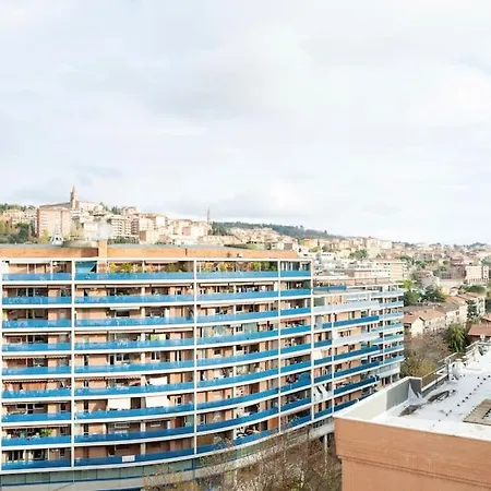 Exclusive Penthouse With 60 M2 Panoramic Terrace Appartamento *